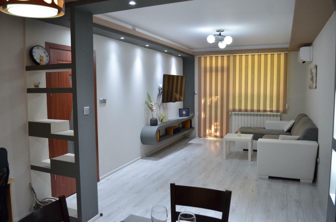 Luxury Apartment Near Varna, Located In Targovishte Экстерьер фото