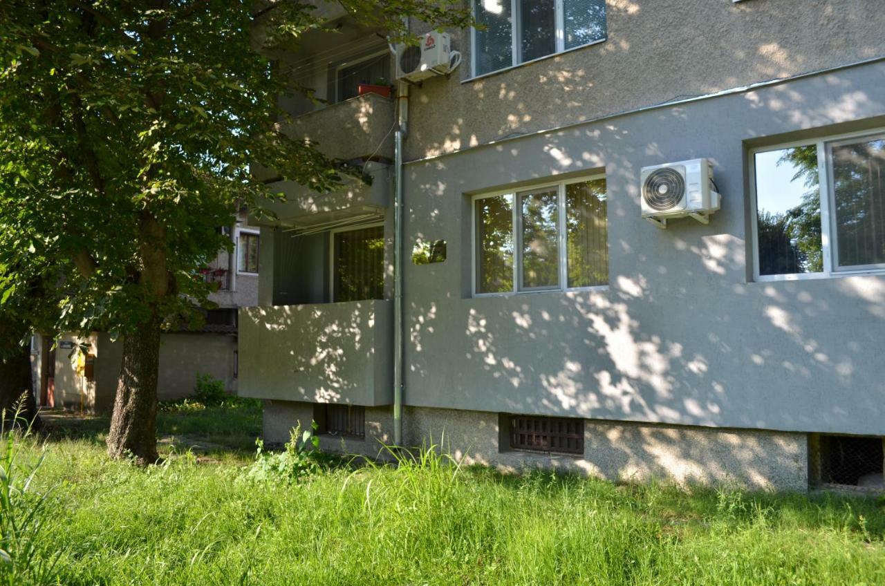 Luxury Apartment Near Varna, Located In Targovishte Экстерьер фото