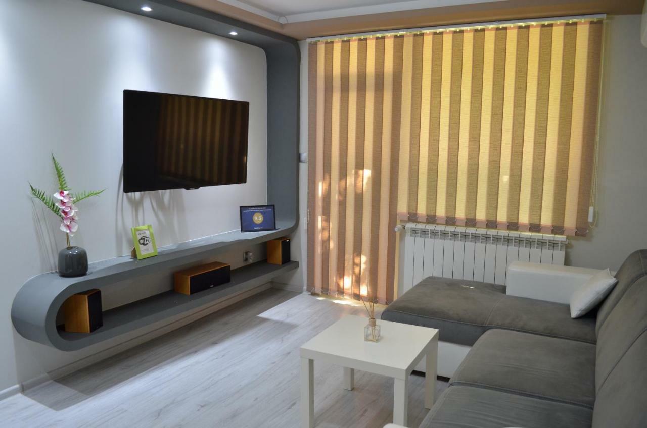 Luxury Apartment Near Varna, Located In Targovishte Экстерьер фото